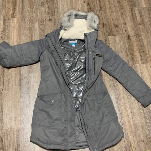 Columbia Parka - Picture 4 of 5